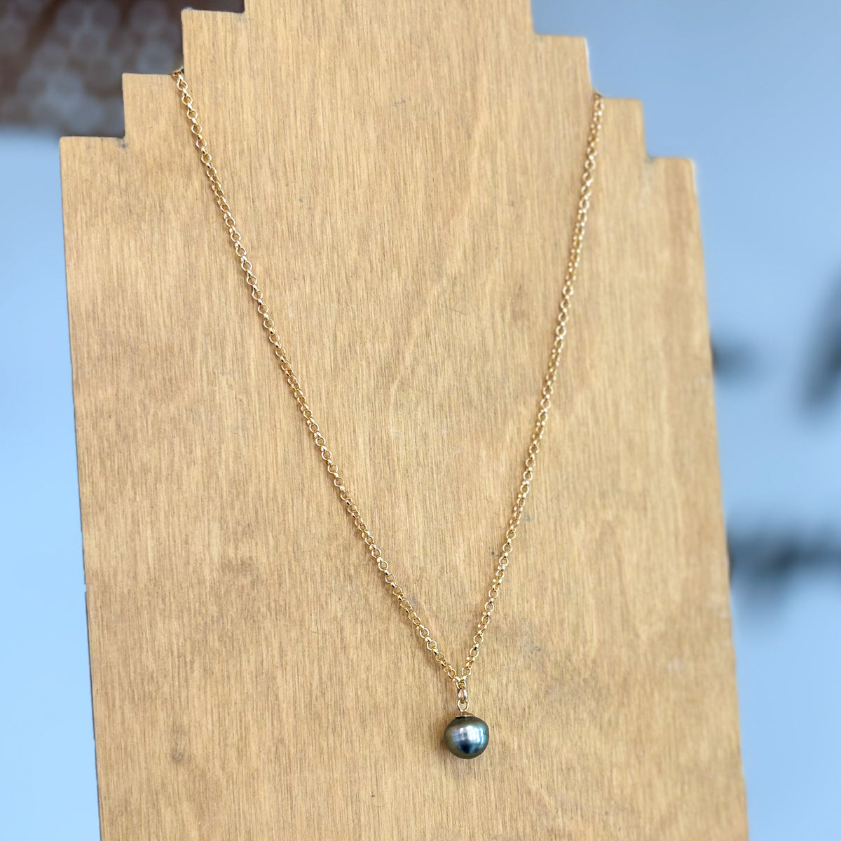 Tahitian Pearl Necklace, 16” length