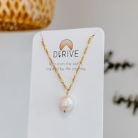 Pearl Drift Necklace