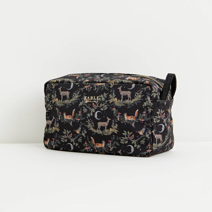 A Night's Tale Woodland Travel Pouch