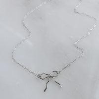Bow Necklace