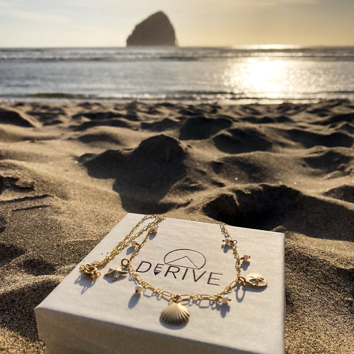 Coast Trip Charm Necklace