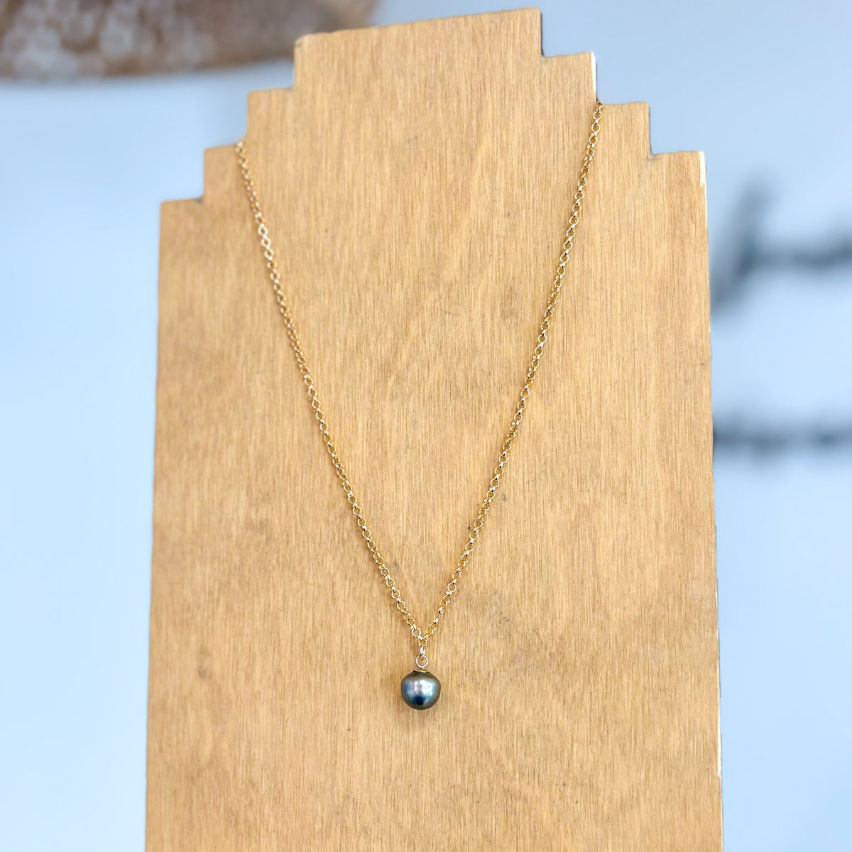 Tahitian Pearl Necklace, 16” length