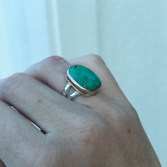 Turquoise Ring size 6.5
