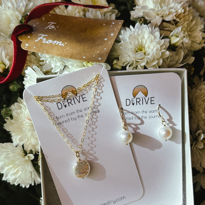 Holiday Gift Set - Pearl Horizon