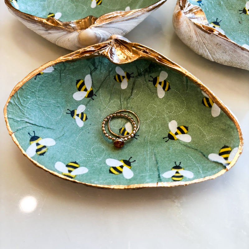 Trail of Bees Shell Jewelry Dish