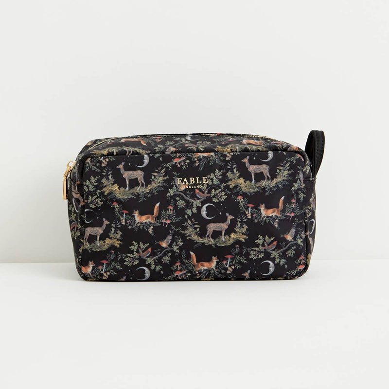 A Night's Tale Woodland Travel Pouch