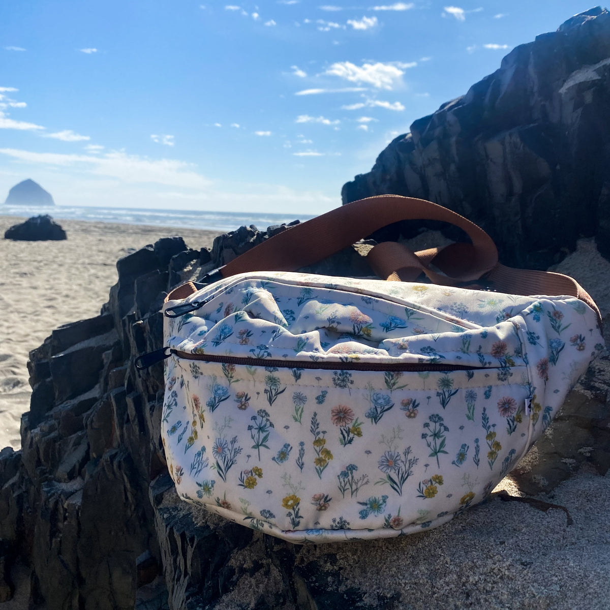 Meadow Floral Belt Bag