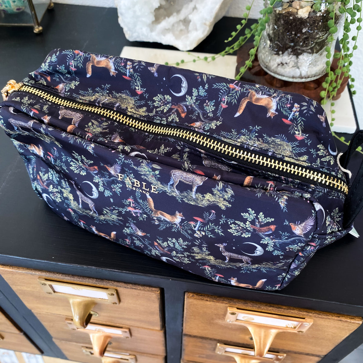 A Night's Tale Woodland Travel Pouch