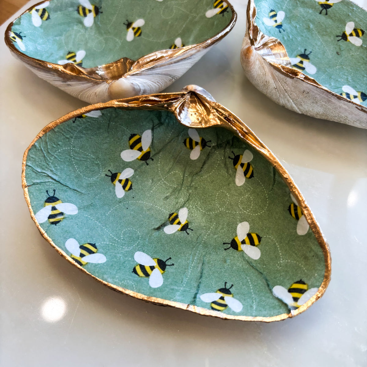 Trail of Bees Shell Jewelry Dish