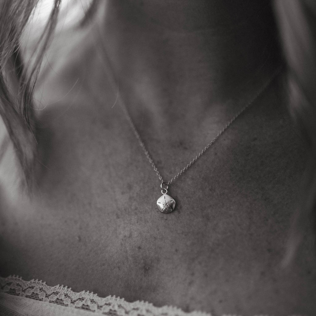 Sand Dollar 14k Gold Charm (Charm only)