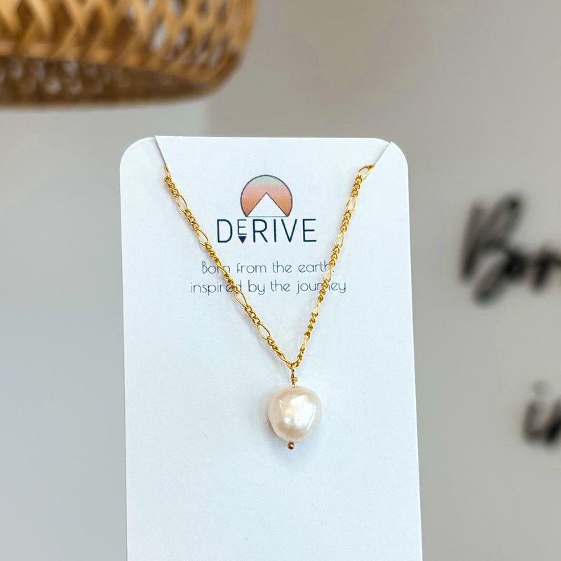 Pearl Drift Necklace