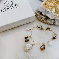 Shoreline Shells Bracelet