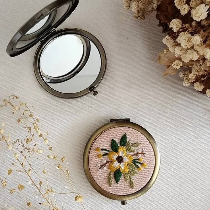 Floral Embroidered Compact Mirror - Pink Floral