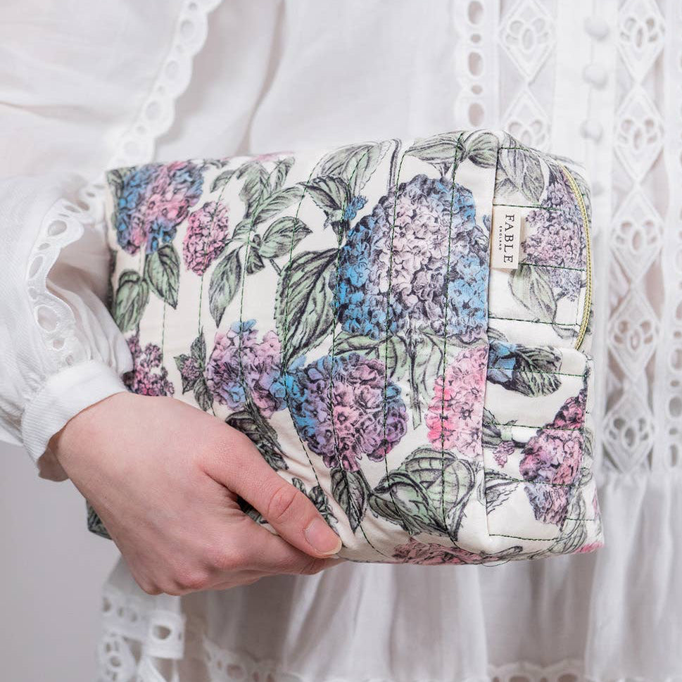 Hydrangea Large Quilted Make Up Bag